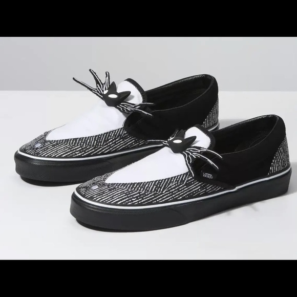 ✨LIMITED EDITION✨ Nightmare Before Christmas Vans - Picture 2 of 3